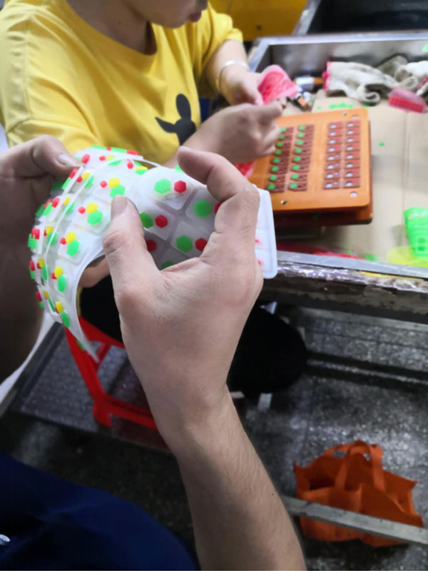Add Multiple Color Blocks to the Preliminary Silicone Rubber Buttons