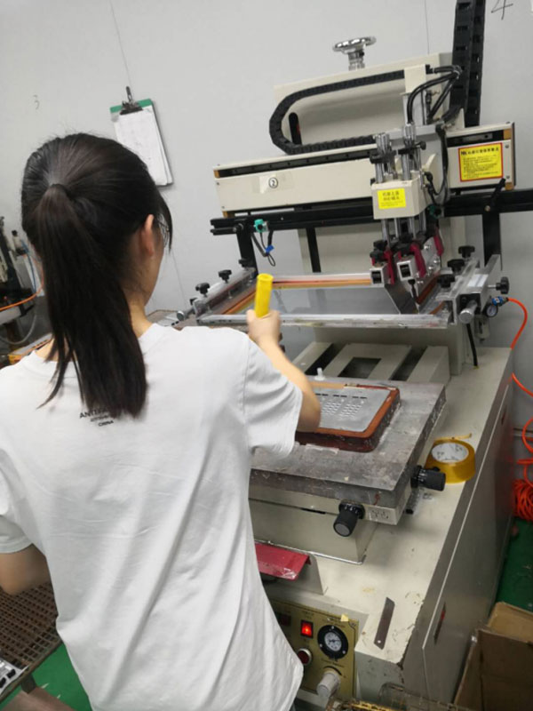 Silkscreen Printing for Custom Silicone Rubber Keypad